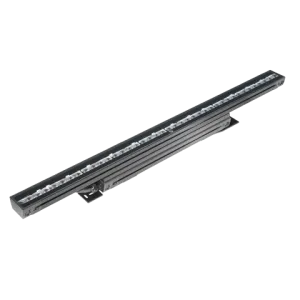 SCULPLINE ist ein moderner Wandfluter für die Beleuchtung von Fassaden und Denkmälern.