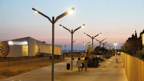 Iluminação LED com energia solar no Passeio das Dunas